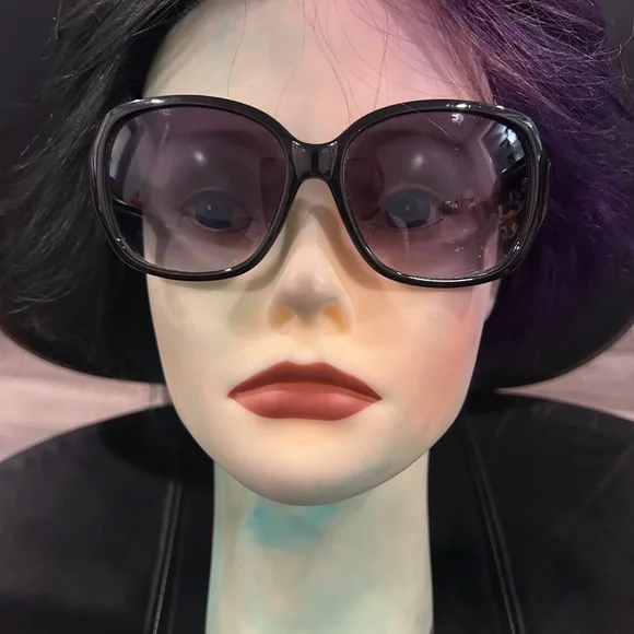 Simply Vera Vera Wang Black Oversized Women's Sunglasses - Picture 2 of 10